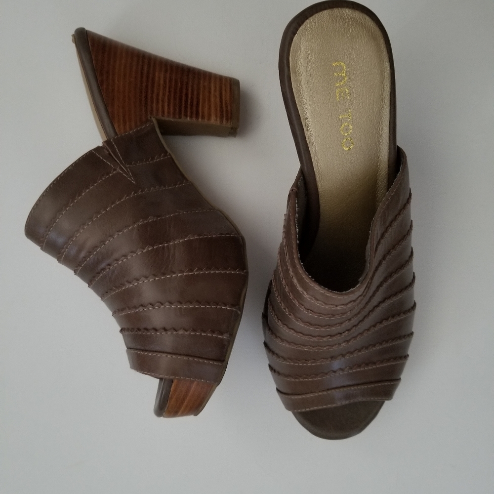 Mee Too Leather Peep Toe Platform Heels